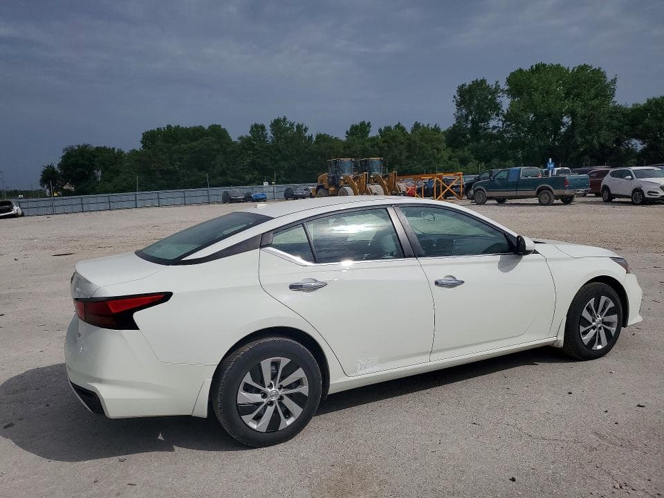 2020 NISSAN ALTIMA S 3