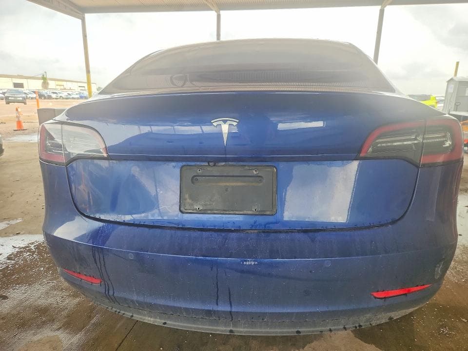 2019 TESLA MODEL 3 6
