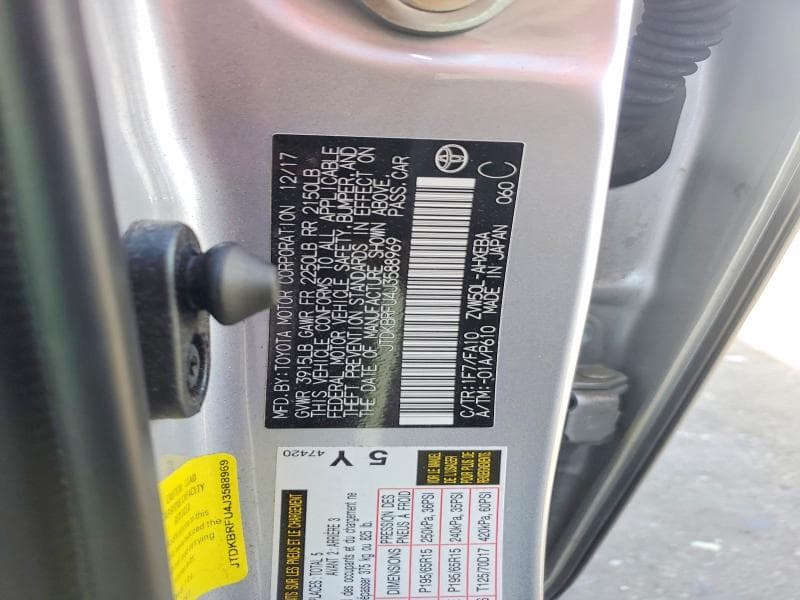 2018 TOYOTA PRIUS TWO 12