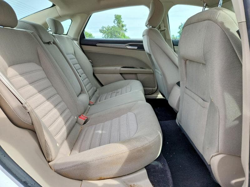 2018 FORD FUSION SE 10