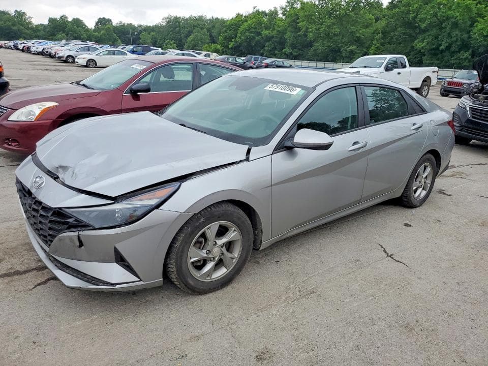 2022 HYUNDAI ELANTRA SE - 1