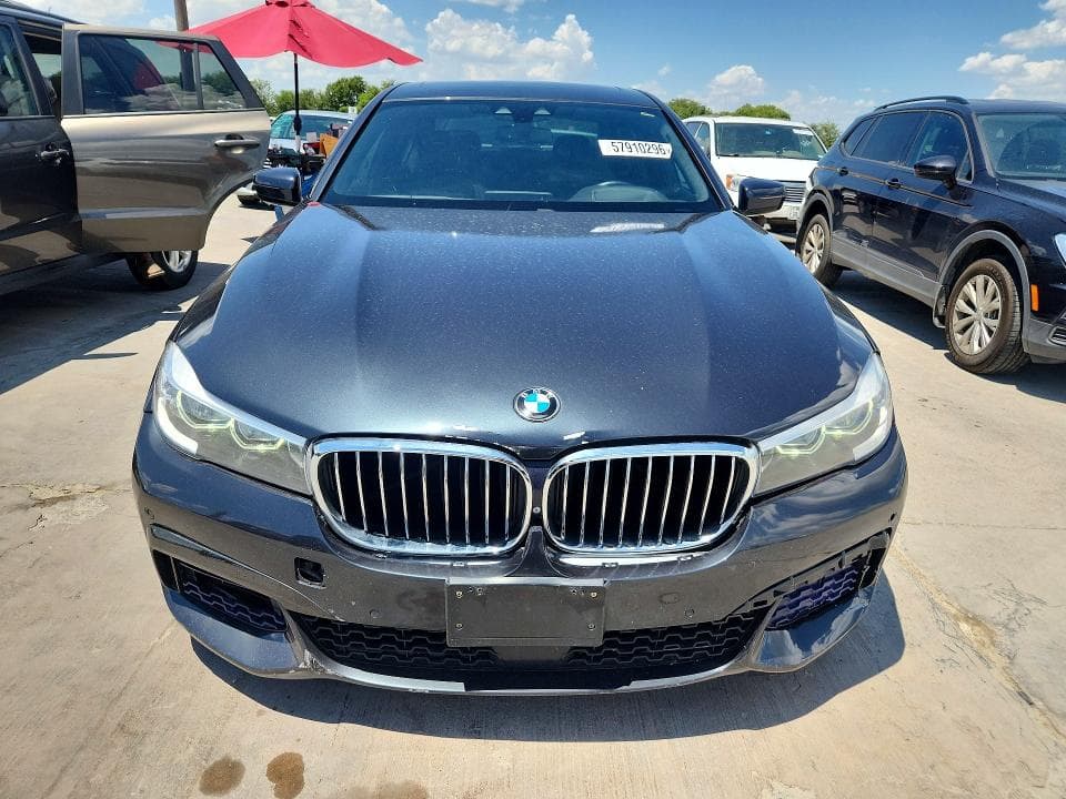 2017 BMW 740 XI 5