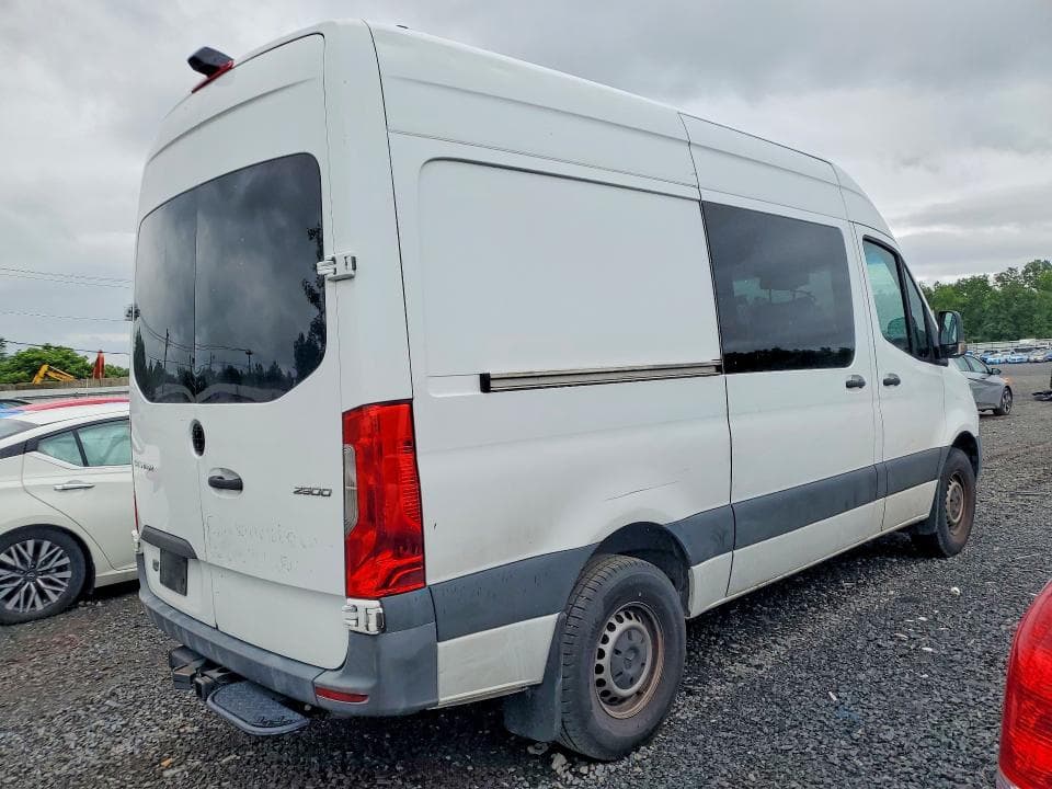 2021 MERCEDES-BENZ SPRINTER 2500 4