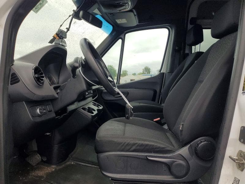 2021 MERCEDES-BENZ SPRINTER 2500 8