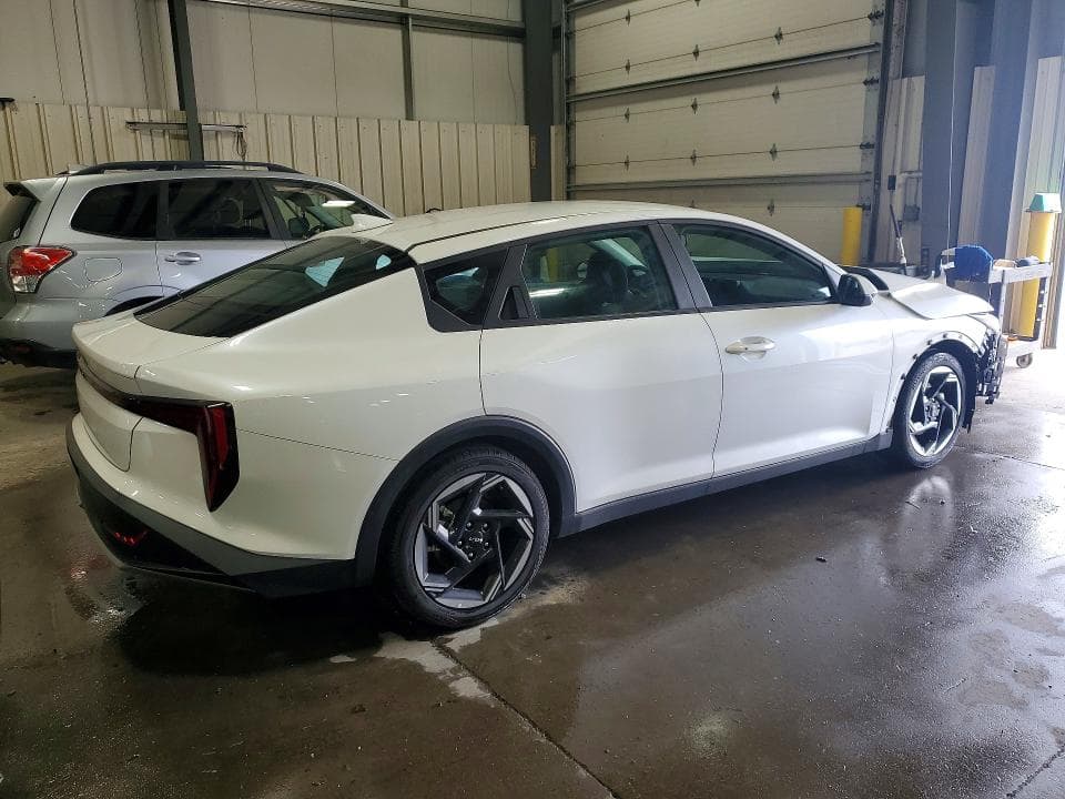 2025 KIA K4 EX 3