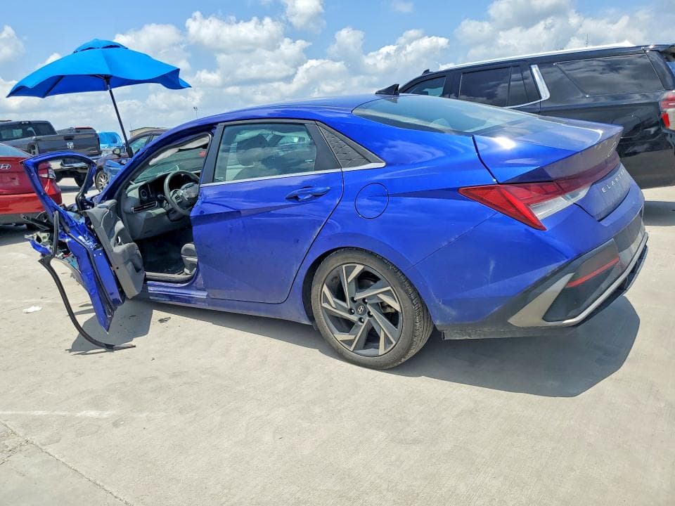2024 HYUNDAI ELANTRA SEL 2