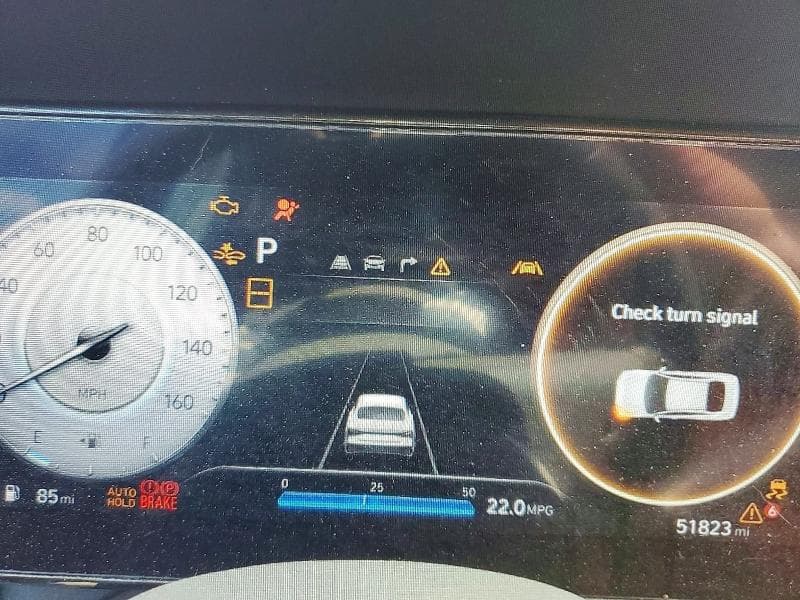 2024 HYUNDAI ELANTRA SEL 9