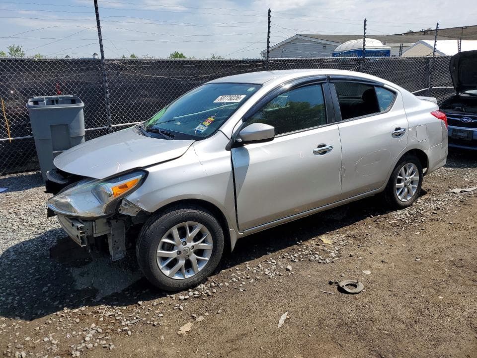 2018 NISSAN VERSA SV - 1
