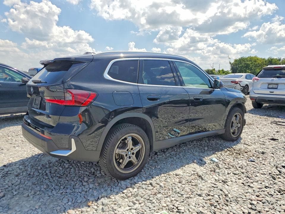 2023 BMW X1 XDRIVE28I 3