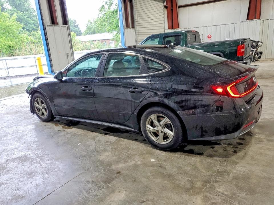 2021 HYUNDAI SONATA SE 2