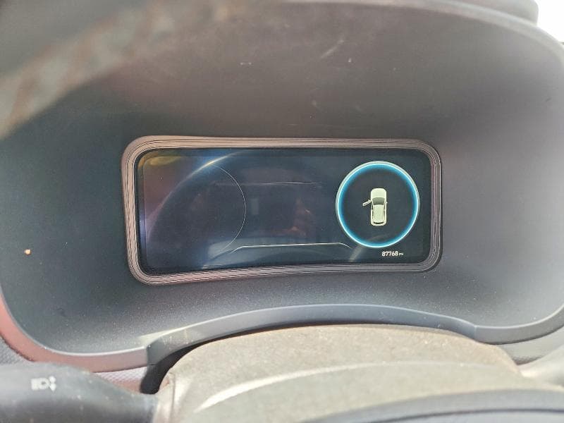 2023 HYUNDAI KONA SEL 9