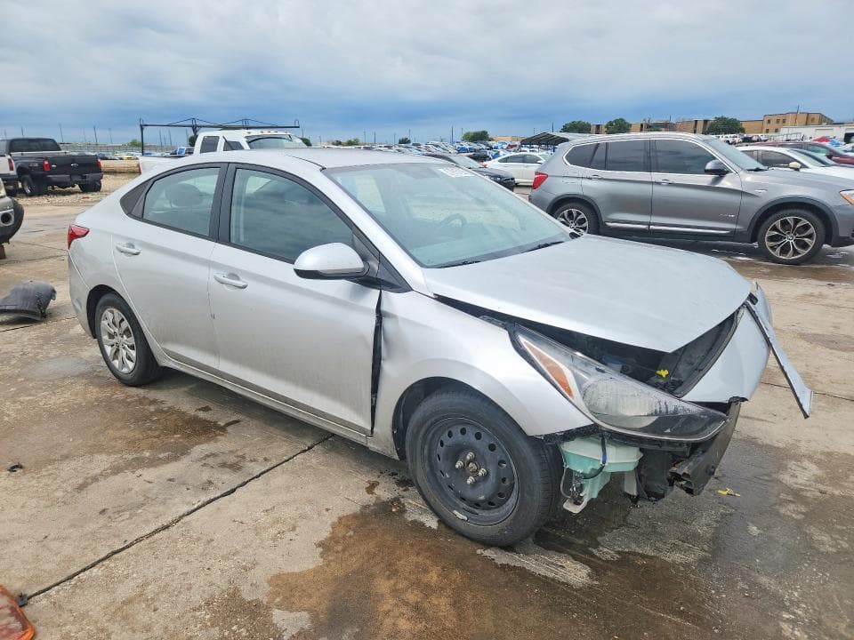 2020 HYUNDAI ACCENT SE SE 4