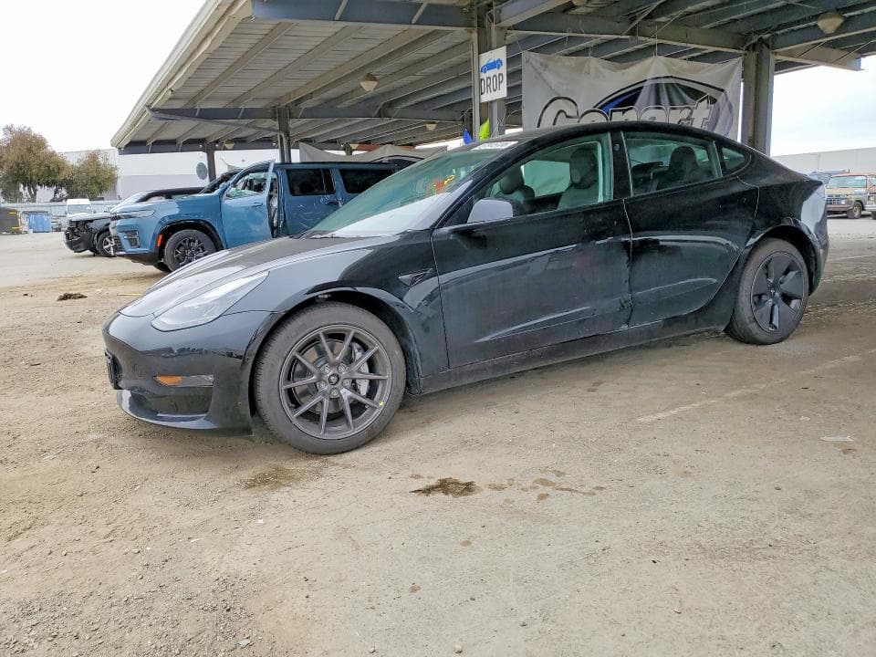 2022 TESLA MODEL 3 - 1