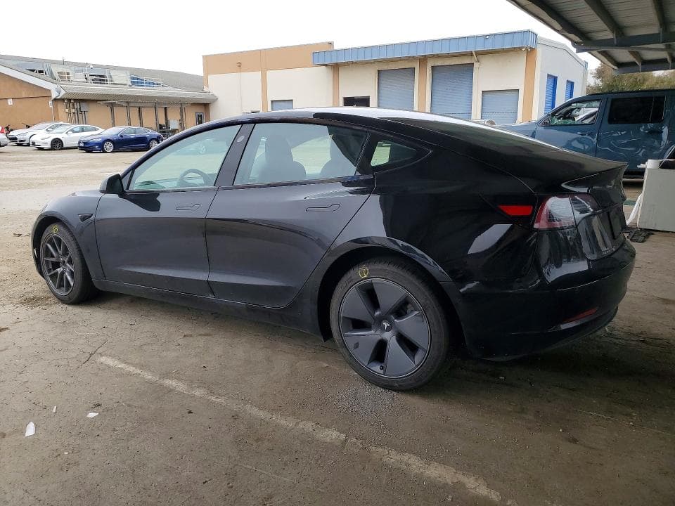 2022 TESLA MODEL 3 2