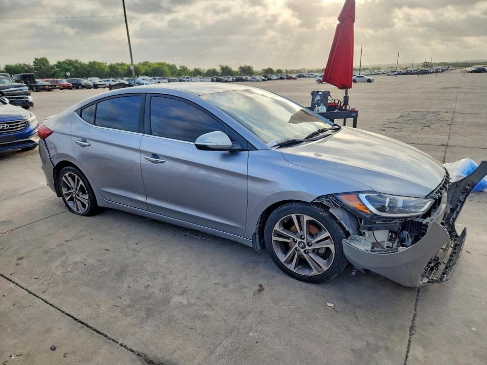 2017 HYUNDAI ELANTRA LIMITED 4