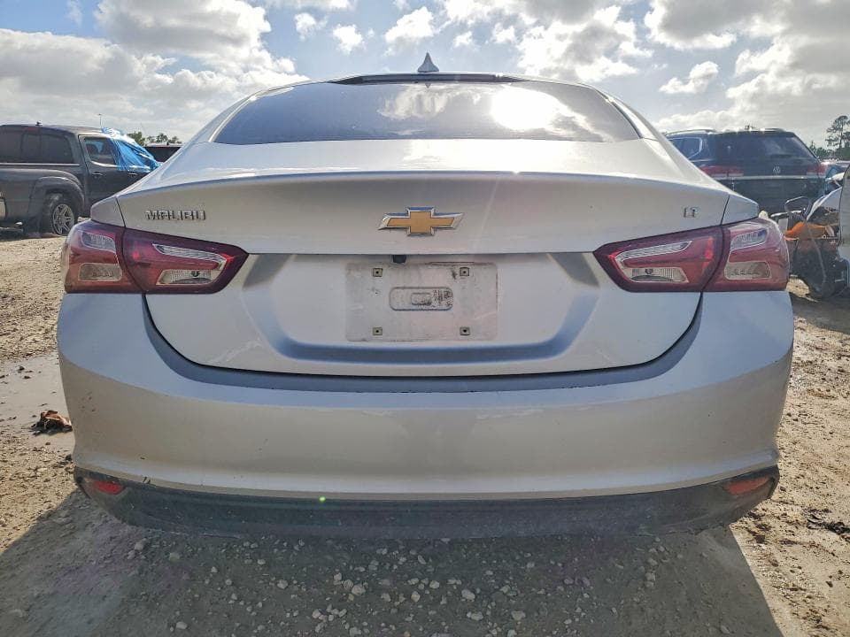 2022 CHEVROLET MALIBU LT LT 6