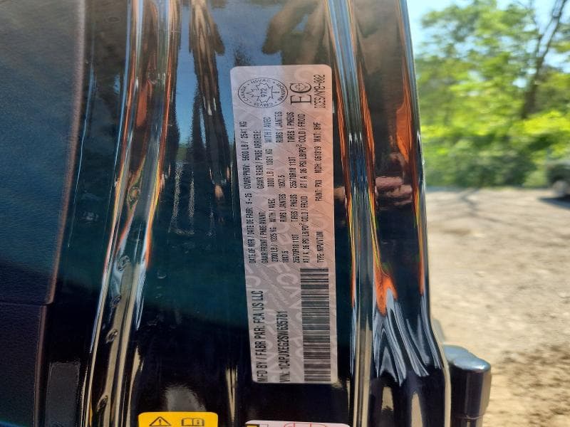 2025 JEEP WRANGLER SAHARA 14