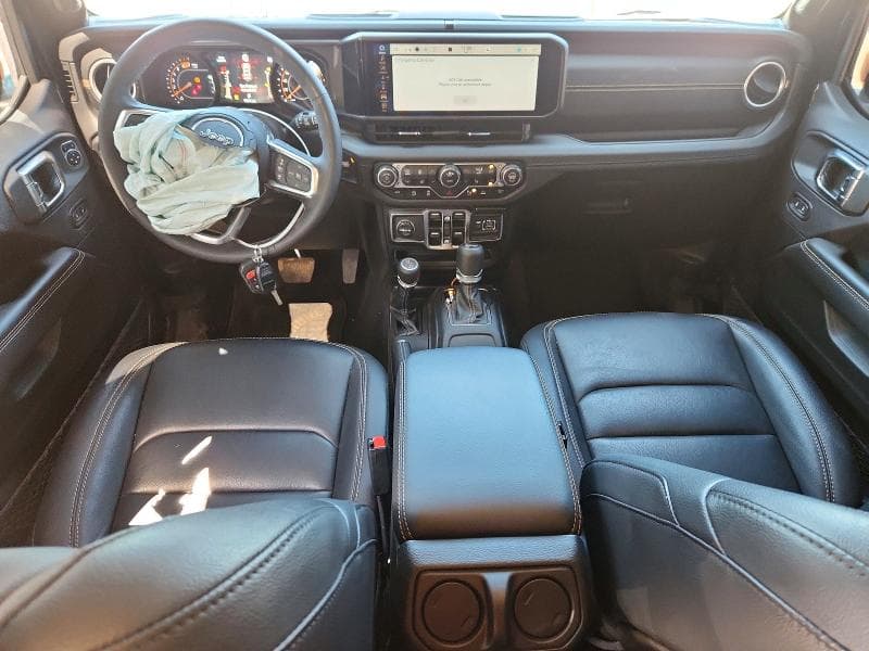 2025 JEEP WRANGLER SAHARA 8