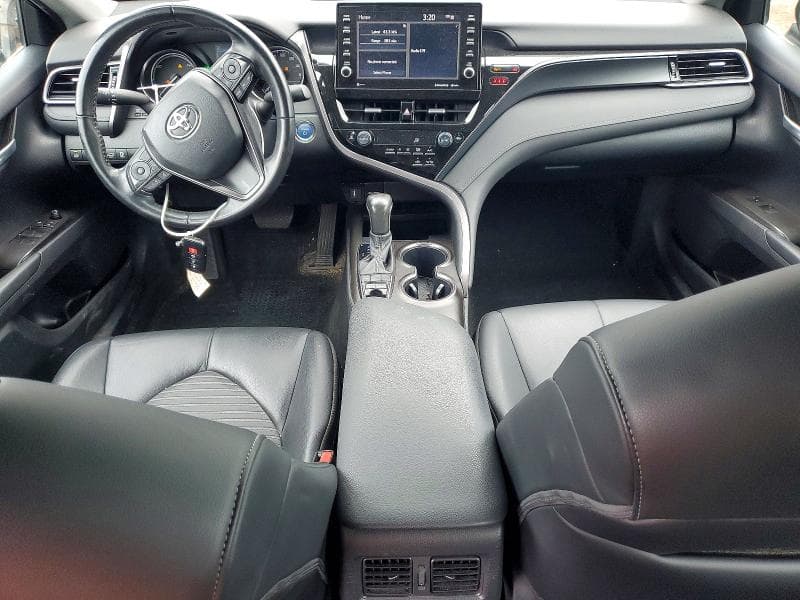 2023 TOYOTA CAMRY HYBRID SE 8