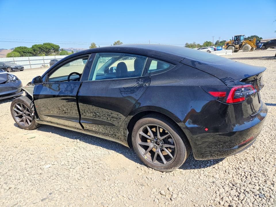2023 TESLA MODEL 3 2