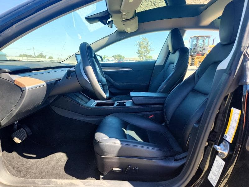 2023 TESLA MODEL 3 7