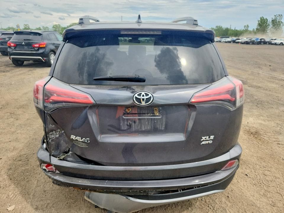 2018 TOYOTA RAV4 XLE XLE 6