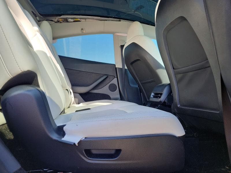2023 TESLA MODEL Y 10