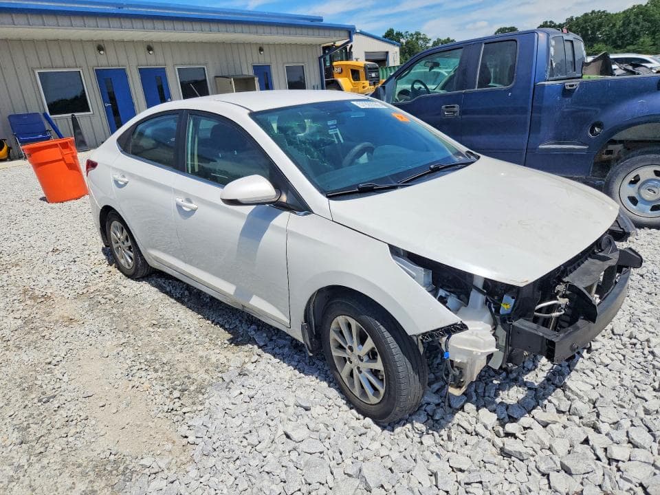 2022 HYUNDAI ACCENT SEL 4