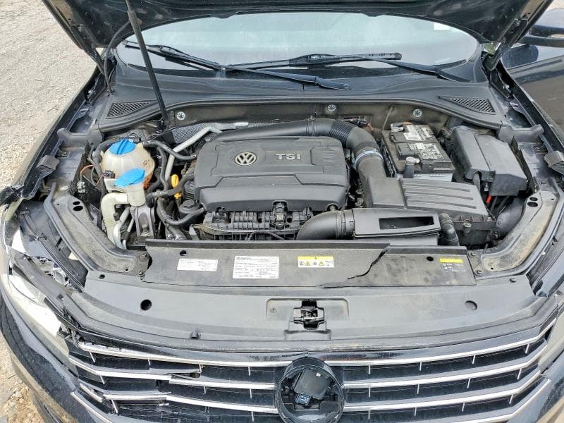 2017 VOLKSWAGEN PASSAT S 11