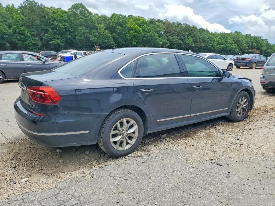 2017 VOLKSWAGEN PASSAT S 3