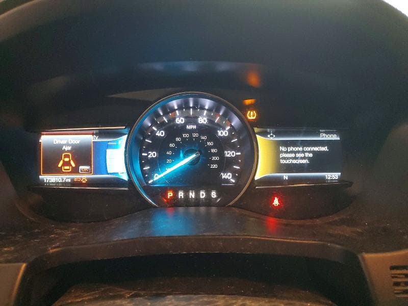 2018 FORD EXPLORER XLT 9