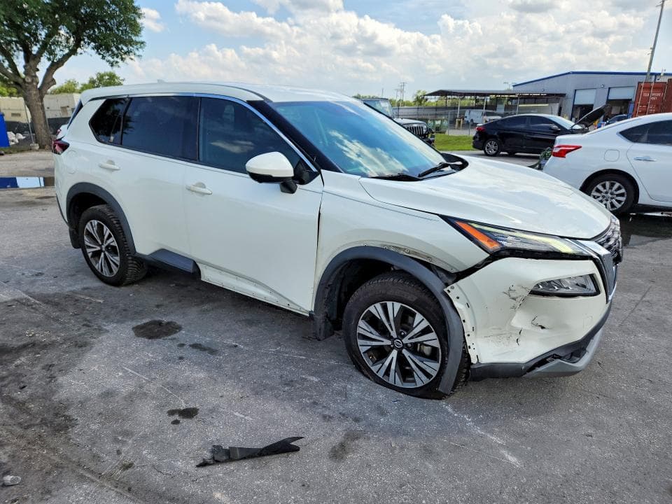 2021 NISSAN ROGUE SV 4