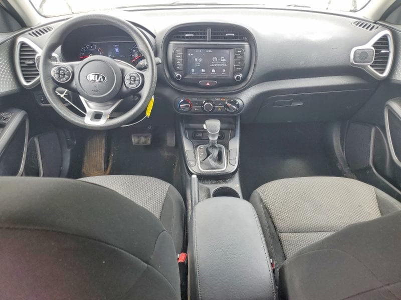 2020 KIA SOUL LX 8