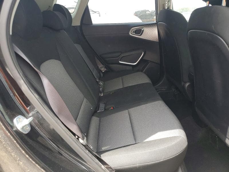 2020 KIA SOUL LX 10