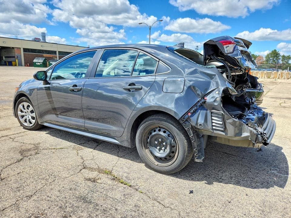2025 TOYOTA COROLLA LE 2