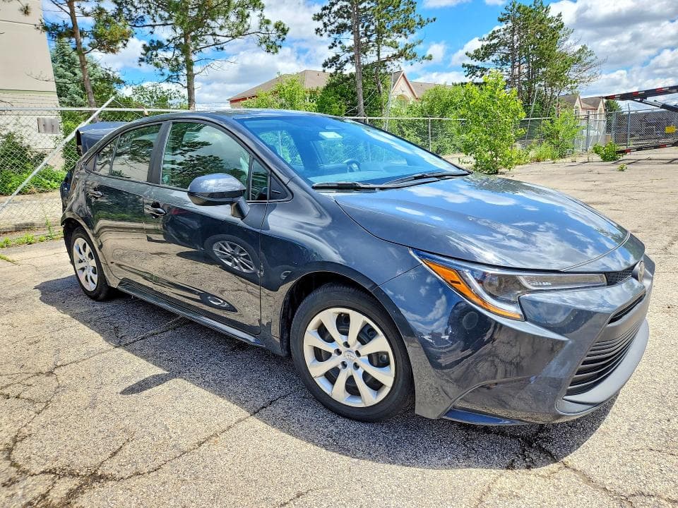 2025 TOYOTA COROLLA LE 4