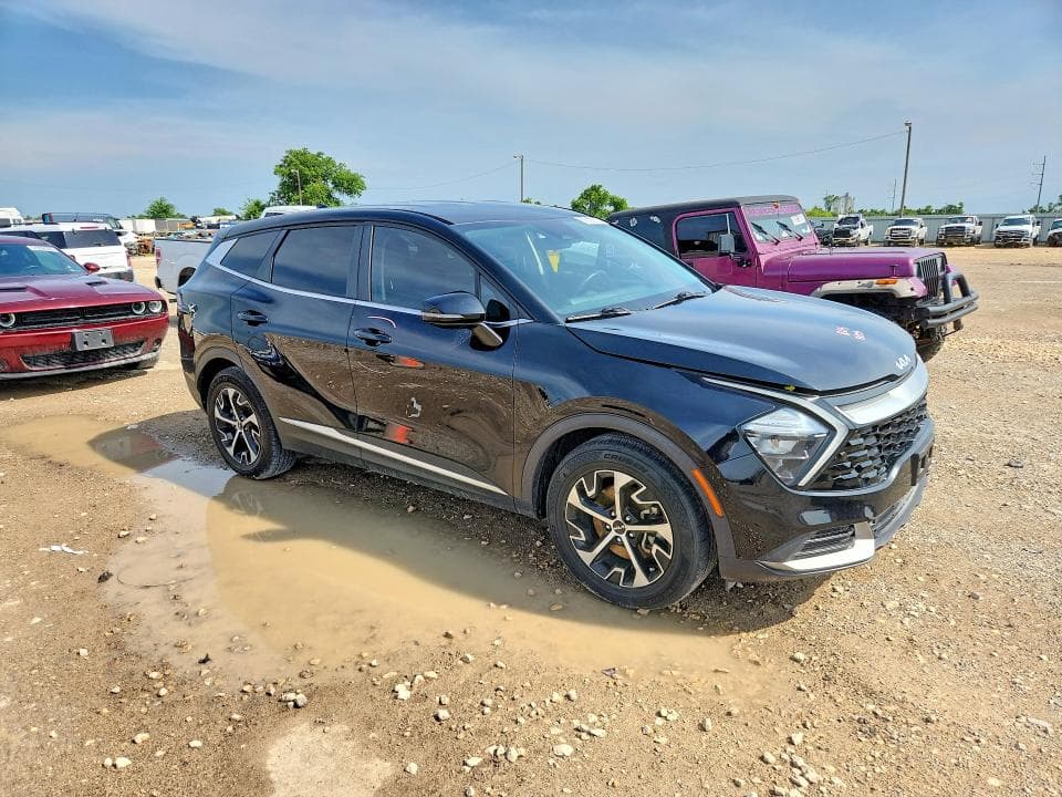 2023 KIA SPORTAGE EX 4