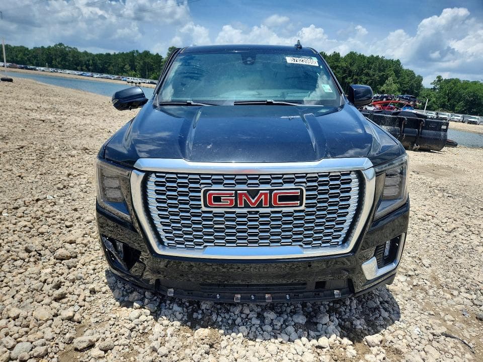 2022 GMC YUKON XL DENALI 5