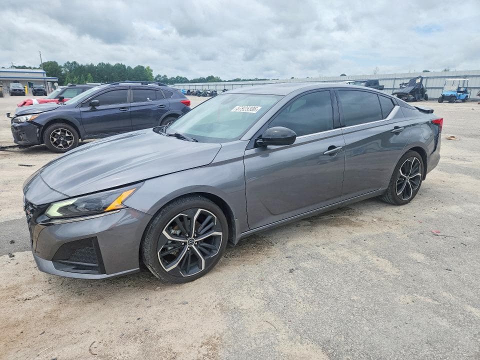 2024 NISSAN ALTIMA SR - 1