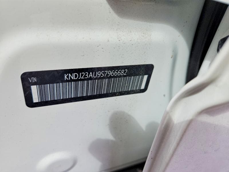 2025 KIA SOUL LX 13