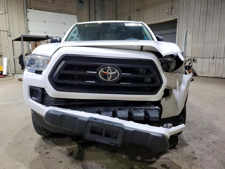 2021 TOYOTA TACOMA SR SR 5