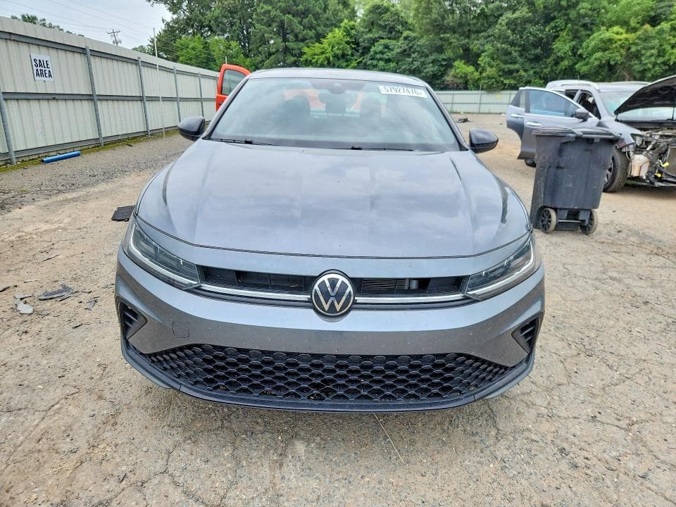 2025 VOLKSWAGEN JETTA SPORT 5