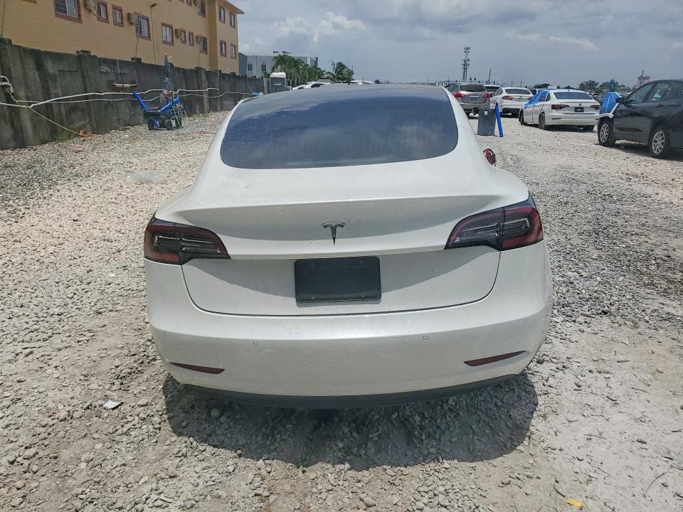 2020 TESLA MODEL 3 6