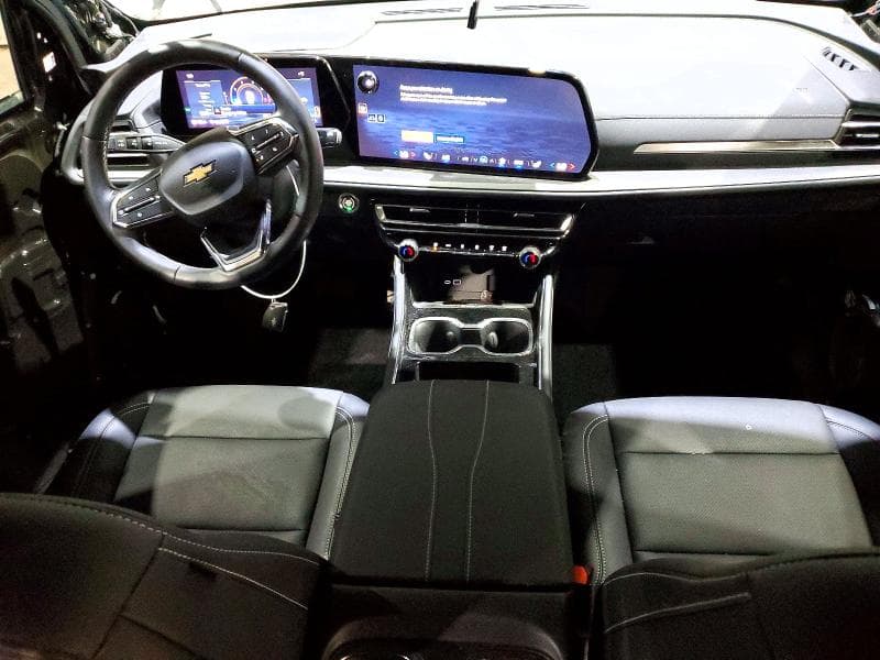 2026 CHEVROLET TRAVERSE LT 8