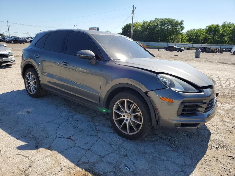 2020 PORSCHE CAYENNE 4