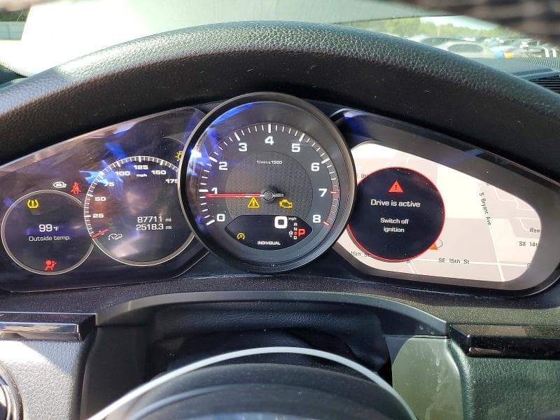 2020 PORSCHE CAYENNE 9