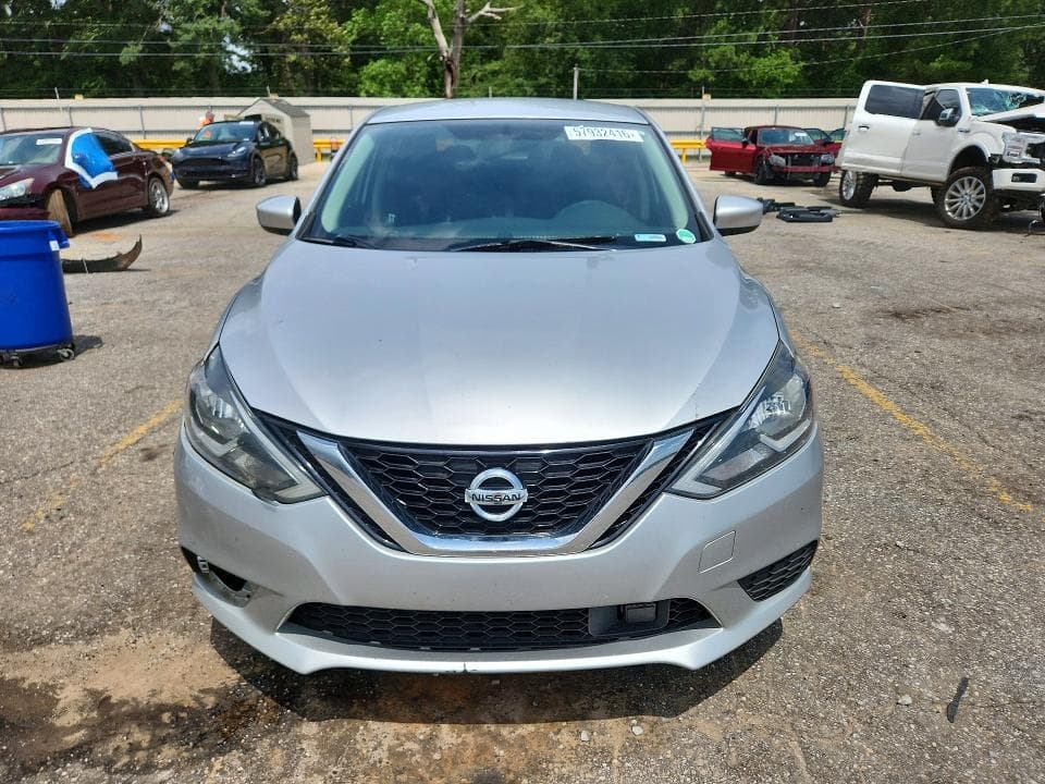 2019 NISSAN SENTRA SV 5