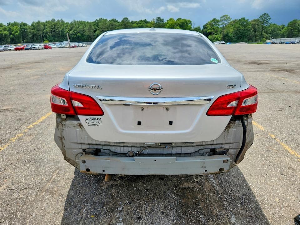 2019 NISSAN SENTRA SV 6