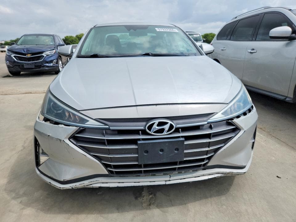 2020 HYUNDAI ELANTRA SEL SEL 5