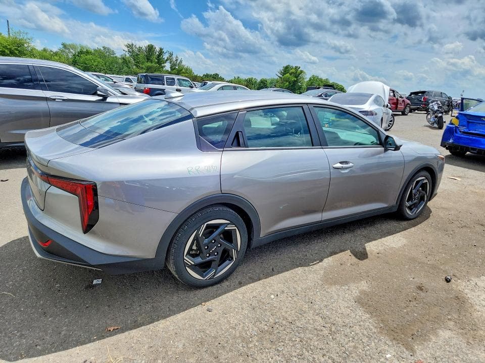 2025 KIA K4 3